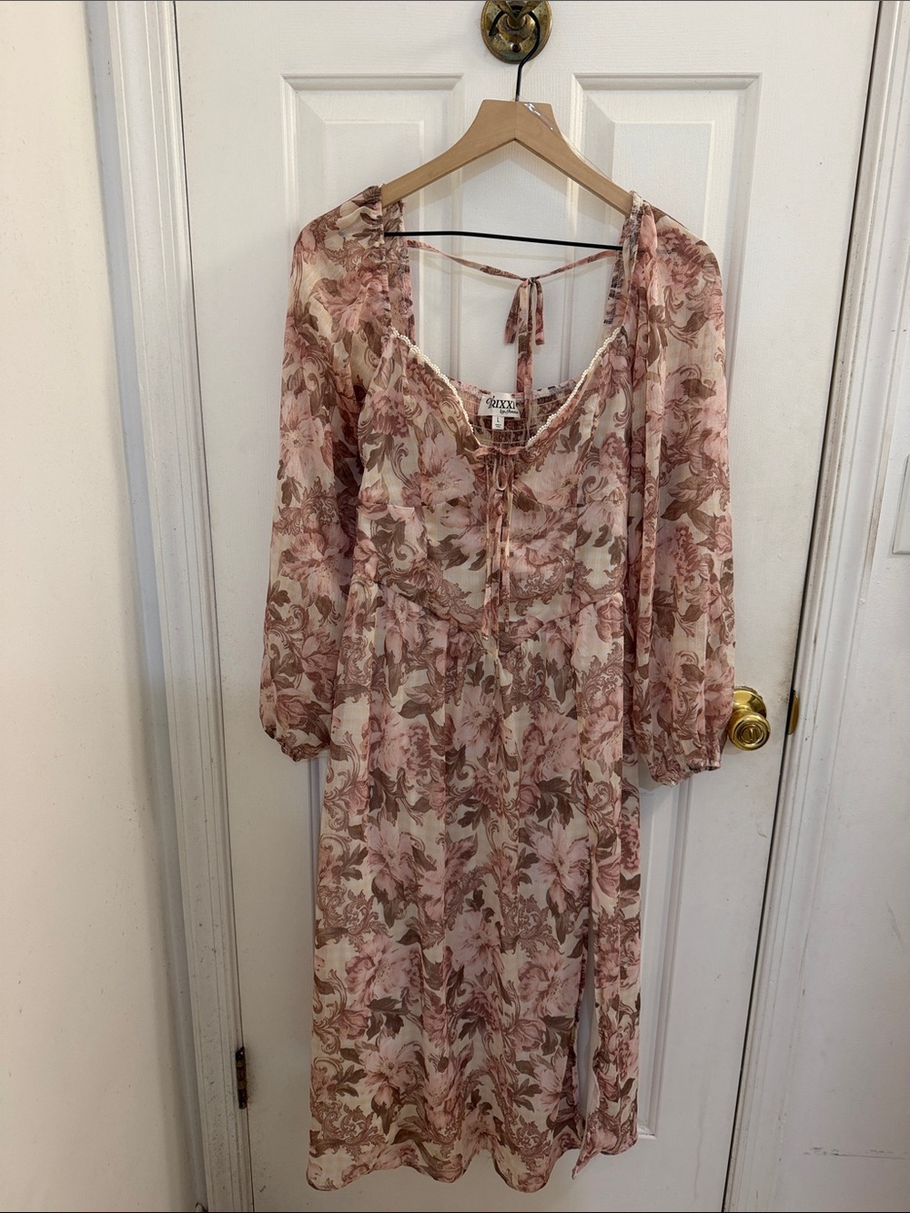 Trixxi Los Angeles  Pink and Cream Midi Dress with Tie-Back long sleeve size XL